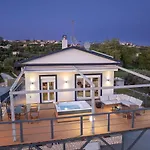 Sorina Kefalonia * Svoronata
